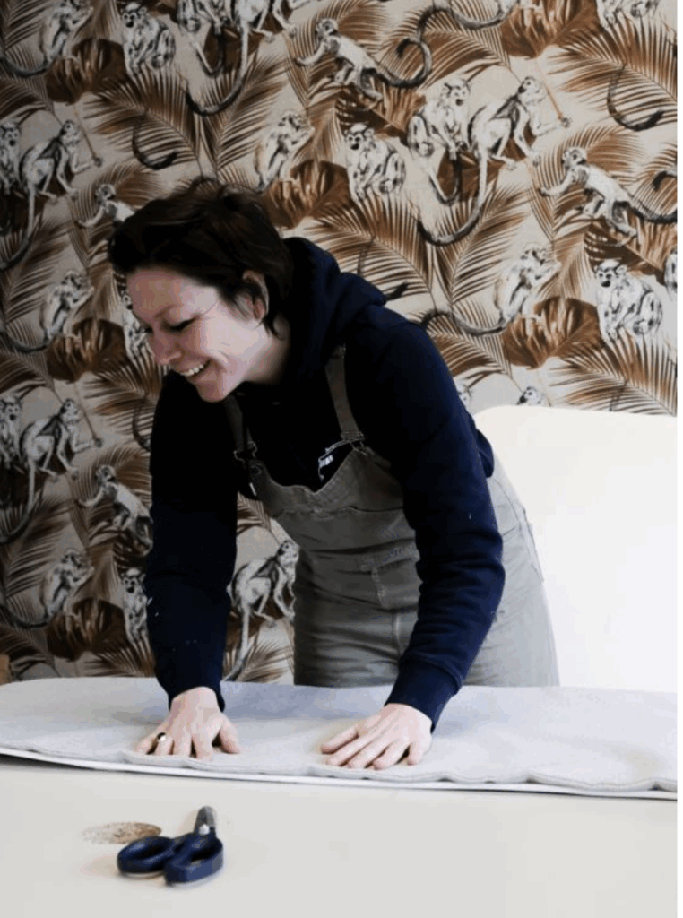 Marlies makes camper curtains